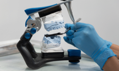 Dental crowns